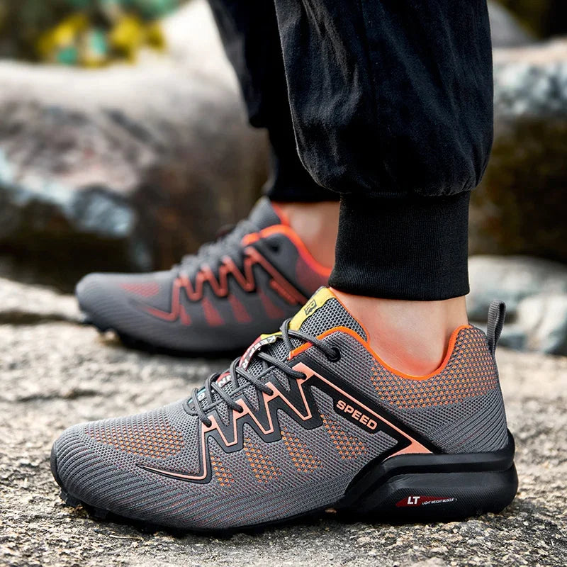 gorpcore shoes outdoor gris orange